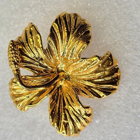 Gold Plated Hibiscus Brooch Medium Size Pin - Picture 1 of 5